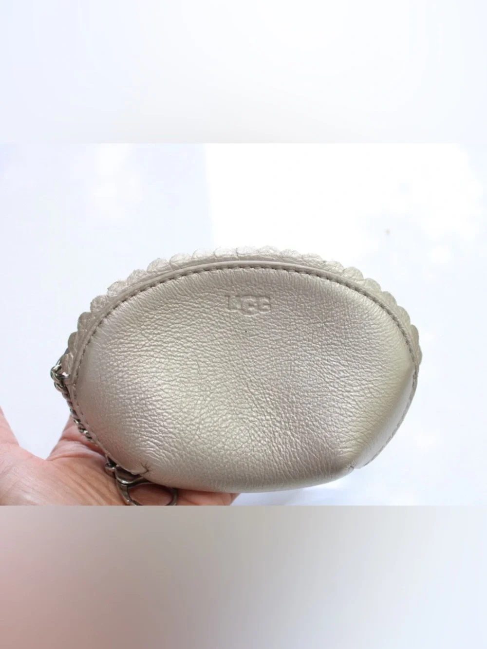 UGG clamshell coin purse